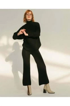 ALOHAS Wijde Broeken Easy Fall Pants Black 10 ALOHAS Wijde Broeken Easy Fall Pants Black -Aloha Winkel 024cdd157313d7ca77e1de3138836105