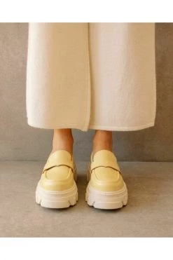 ALOHAS Trailblazer Loafers Yellow -Aloha Winkel 05634f72921e74053828896669d18888