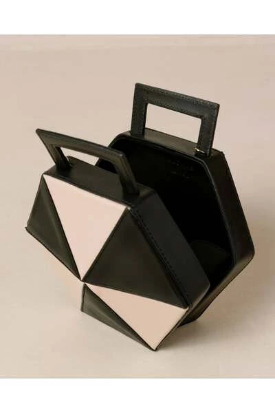 ALOHAS Handtassen The K Bag Black 1 ALOHAS Handtassen The K Bag Black