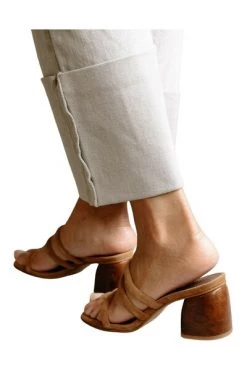 ALOHAS Slippers Sandals Brown 8 ALOHAS Slippers Sandals Brown -Aloha Winkel 0aa762fcb451b8a2e37db5f3d06bcb25