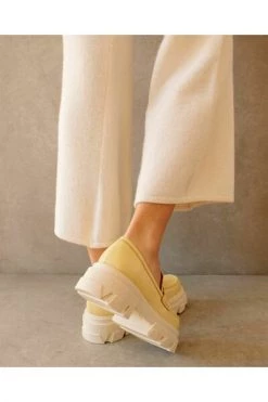 ALOHAS Trailblazer Loafers Yellow -Aloha Winkel 0bf57cbb5baf393e65ed82ea08bcfb13