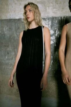 ALOHAS Casual Jurken Breezy Sleeveless Knit Dress Black -Aloha Winkel 0df670fccbcc6c0609c1b60786ca3991