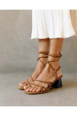 ALOHAS Sandalen Goldie Tan Sandals Brown 10 ALOHAS Sandalen Goldie Tan Sandals Brown -Aloha Winkel 15f4a9ee7191f53de5d5e4a3c2a4ca13