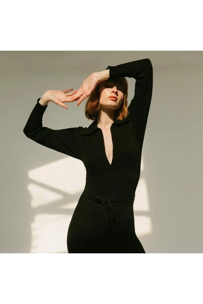 ALOHAS Jumpsuits & Tuinbroeken Timeline Jumpsuit Black 4 ALOHAS Jumpsuits & Tuinbroeken Timeline Jumpsuit Black - Afbeelding 4