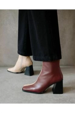 ALOHAS Schoenen South Boots Brown