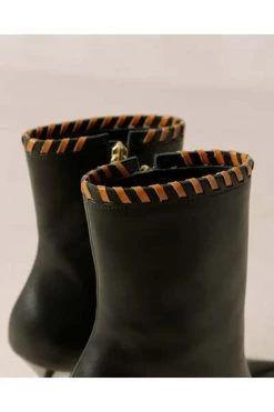 ALOHAS Enkellaarsjes Leo Black -Aloha Winkel 345da0ef363dfe8b5501535f1259c73b