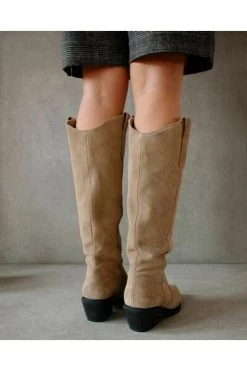 ALOHAS Laarzen Mount Suede Boots Beige -Aloha Winkel 3c5de2f46ad066057db9fd85e2f3cbd8