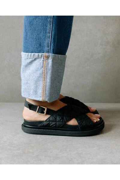 ALOHAS Sandalen Marshmallow Quilted Sandals Black 4 ALOHAS Sandalen Marshmallow Quilted Sandals Black - Afbeelding 4