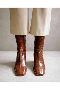 ALOHAS Schoenen West Cape Boots Brown -Aloha Winkel 46d632a40346cd30ceefd4c9c22da36d