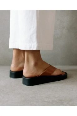 ALOHAS Slippers Overcast Shoes Brown -Aloha Winkel 4fc54dc894a9ebce44a201a324baac84