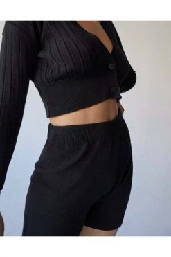 ALOHAS Korte Broeken Roomy Knit Shorts Black 8 ALOHAS Korte Broeken Roomy Knit Shorts Black -Aloha Winkel 58a333334fadf67d8408bafdf0cf1f99