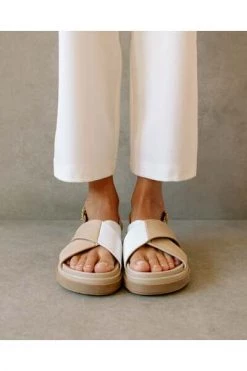 ALOHAS Sandalen Marshmallow Sandals Beige -Aloha Winkel 5a1fdf57da8f0c2869849a4299fb7ec5