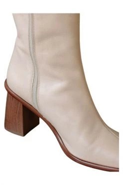 ALOHAS Laarzen East High Boots White -Aloha Winkel 63796beed9a2ad17b32fc99bfe45b2a6
