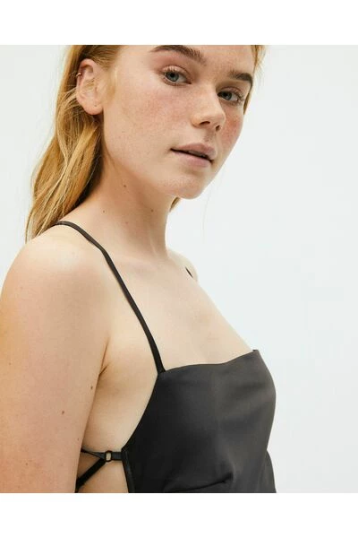 ALOHAS Feestjurken Fuzzy Dress Black 3 ALOHAS Feestjurken Fuzzy Dress Black - Afbeelding 3