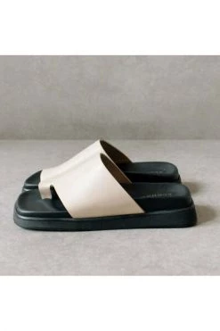 ALOHAS Slippers Toe Ring Flop Shoes Beige