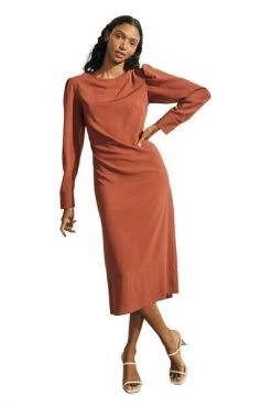 ALOHAS Casual Jurken Exclesa Dress Brown