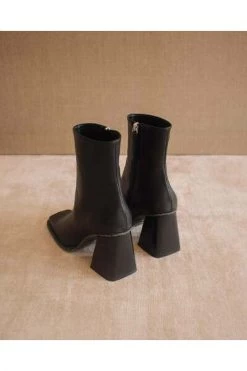 ALOHAS Schoenen South Corn Bots Black 8 ALOHAS Schoenen South Corn Bots Black -Aloha Winkel 71da1f00308fd446160cb6bff5f8547d