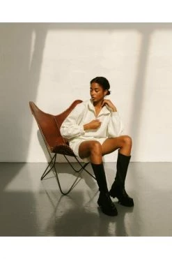 ALOHAS Hoodies & Sweatvesten Macchiato Sweatshirt Beige 10 ALOHAS Hoodies & Sweatvesten Macchiato Sweatshirt Beige -Aloha Winkel 78e8d669f18c9c4a937e053274394eb9