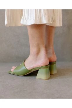 ALOHAS Slippers Brushed Flip Flips Green 8 ALOHAS Slippers Brushed Flip Flips Green -Aloha Winkel 8c7d1f7632652d90d63ec0f781db60e4