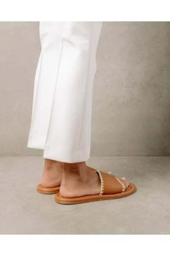 ALOHAS Slippers Malibu Crochet Brown -Aloha Winkel 907ebc230854b8c84721caa9ef87dc33