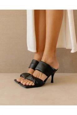 ALOHAS Sandalen Twist Strap Corn Sandals Black