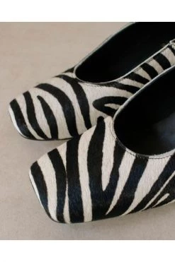 ALOHAS Pumps Agent Safari Shoes White -Aloha Winkel a732b1005e14ddbc6e4bf1f6f3462b3e