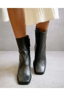 ALOHAS Schoenen South Boots Leather Black -Aloha Winkel a7685e1df52a89f31f2d11dfb68ddd5b