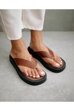 ALOHAS Slippers Overcast Shoes Brown -Aloha Winkel b0b6251affc19d4515715a3dea7431ad