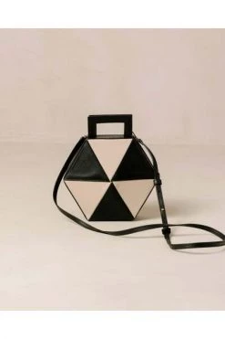 ALOHAS Handtassen The K Bag Black 8 ALOHAS Handtassen The K Bag Black -Aloha Winkel b5a5ac033b47b60e893266507c4a898a