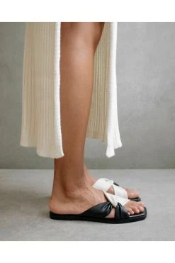 ALOHAS Slippers Nomad Shoes White -Aloha Winkel b766a24bf1c587eae96a1329b6cdfe4a