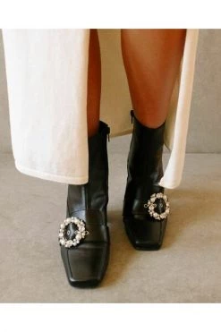 ALOHAS Schoenen Antassia Boots Black 11 ALOHAS Schoenen Antassia Boots Black -Aloha Winkel b8b5214bbc93bf66adc7134816977b41