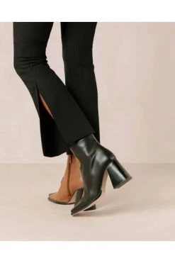 ALOHAS Enkellaarsjes Shoes Brown -Aloha Winkel bcbc223ad4ec3b26c19218d1da5ef24e