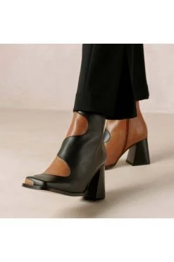 ALOHAS Enkellaarsjes Shoes Brown -Aloha Winkel bce537641dec878b02a012eb9d2e653a