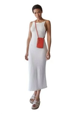 ALOHAS Casual Jurken Delicate Strap Knit Dress Beige -Aloha Winkel bd71cf251d506fb2e0c1d88b673d04c4