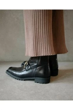 ALOHAS Enkellaarsjes Blaze Boots Black -Aloha Winkel bd954f9b49c18d60dbab287d399342ce