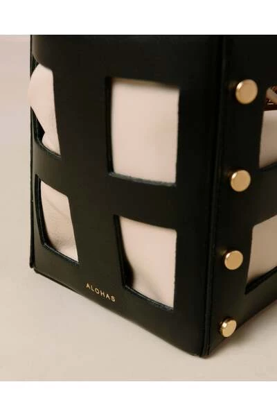 ALOHAS Schoudertassen The N Bag Black 1 ALOHAS Schoudertassen The N Bag Black