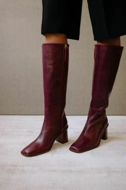 ALOHAS Schoenen East Boots Red -Aloha Winkel c4e9822e28bfa84f22b062b6925e55aa