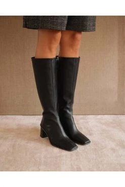 ALOHAS Schoenen East Corn Boots Black 11 ALOHAS Schoenen East Corn Boots Black -Aloha Winkel c94fb0347d437458a8623093109b2935