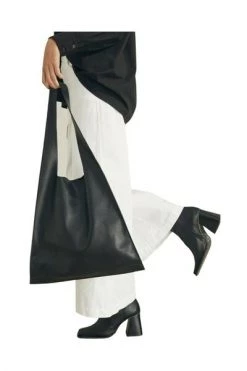 ALOHAS Handtassen The L BAG Black -Aloha Winkel ca050575325621cbb2d8650c91165043