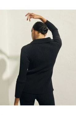 ALOHAS Vesten Icon Cardigan Black -Aloha Winkel cb5ae36bd9636314c8b5ba2336421dd7