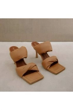ALOHAS Sandalen Twist Strap Sandals Brown