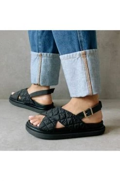 ALOHAS Sandalen Marshmallow Quilted Sandals Black 8 ALOHAS Sandalen Marshmallow Quilted Sandals Black -Aloha Winkel d5dc4d5cdae66abe012300c71148b3da