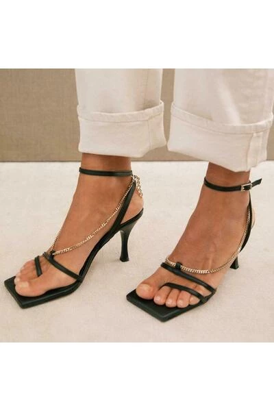 ALOHAS Sandalen Straps Chain Sandals Black 1 ALOHAS Sandalen Straps Chain Sandals Black