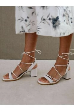 ALOHAS Sandalen Sophie Vegan Sandals White -Aloha Winkel de154993d0f09ea608fa5fb782ef9fcb