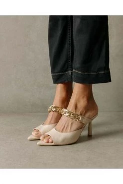 ALOHAS Sandalen Daisy Sandals Beige -Aloha Winkel ed48987a15085b6e939d9e7d7108c571