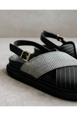 ALOHAS Sandalen Marshmallow Check Black -Aloha Winkel f74ece84c9fbadd95e420b6cc6d25c4c