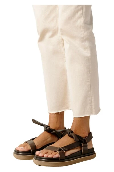 ALOHAS Sandalen Tied Together Brown 4 ALOHAS Sandalen Tied Together Brown - Afbeelding 4